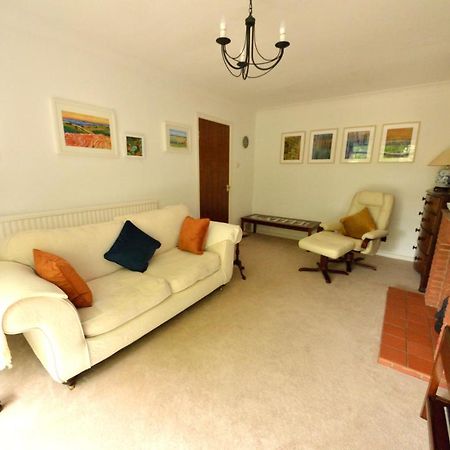 Cosy House, A Train Spotter'S Delight! Vila New Alresford Exterior foto